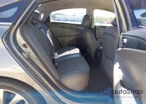 2013 Hyundai Sonata Se z USA, uszkodzony, nr VIN 5NPEC4AC5DH689247